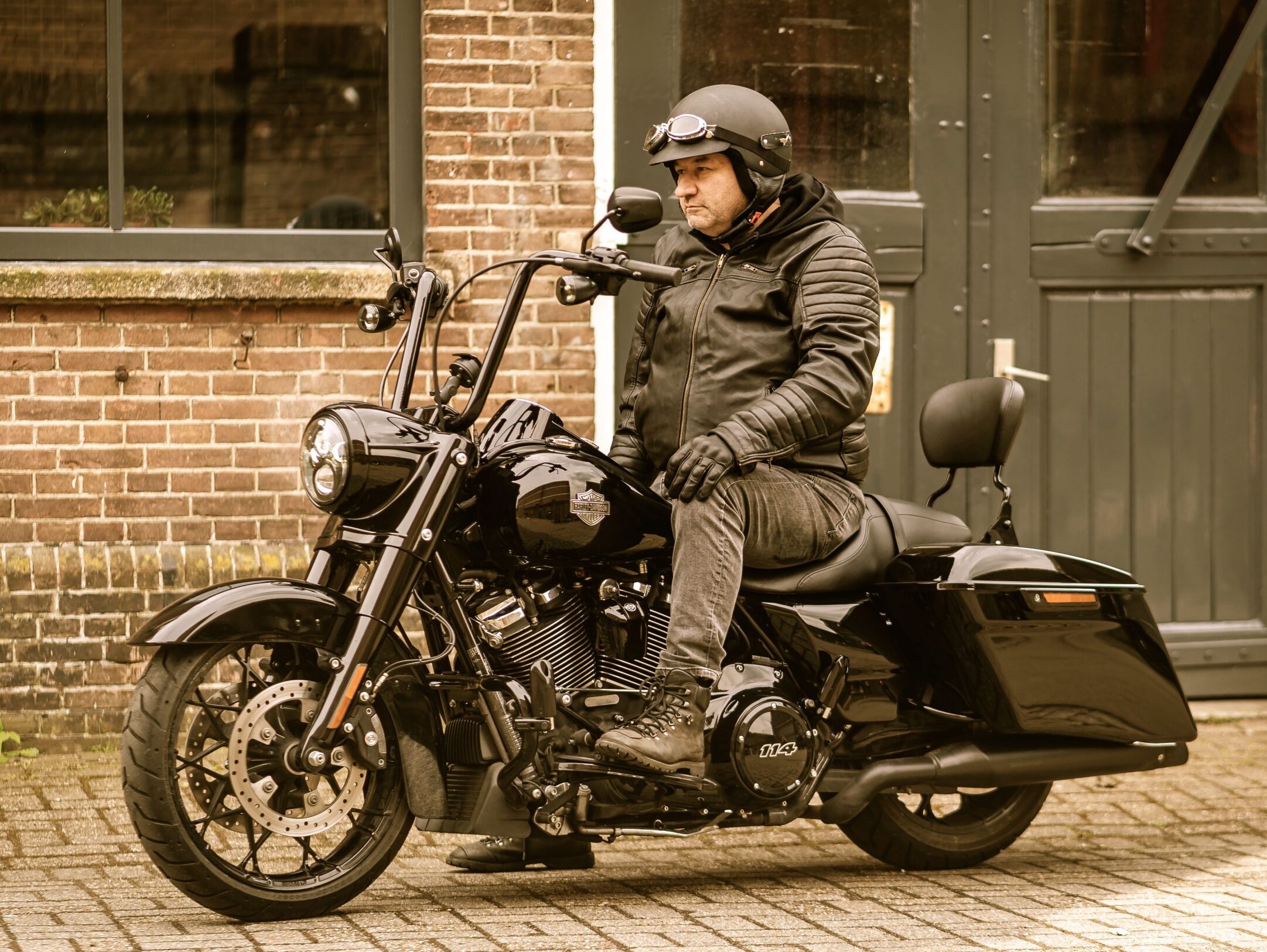 Bonusafl. 003: Peter verbouwt een kinderstep tot mini motorfiets